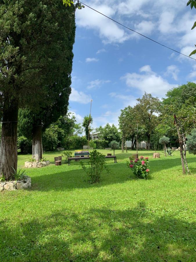 Villa Kardwell Martvili Buitenkant foto